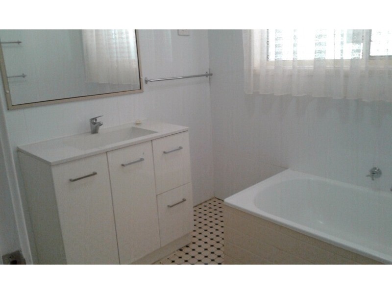 01 Albion Park, Albion Park NSW 2527