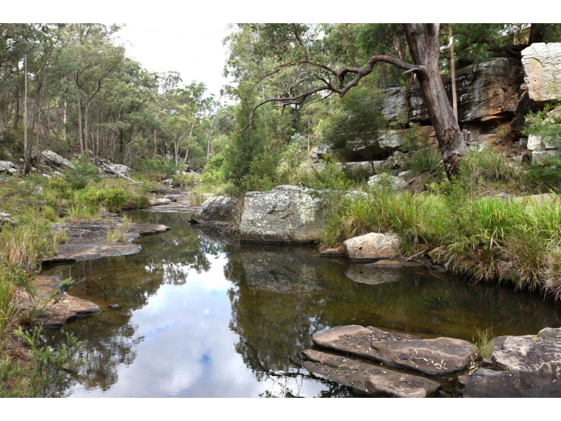 14 Dingo Mountain Road, Crows Nest QLD 4355