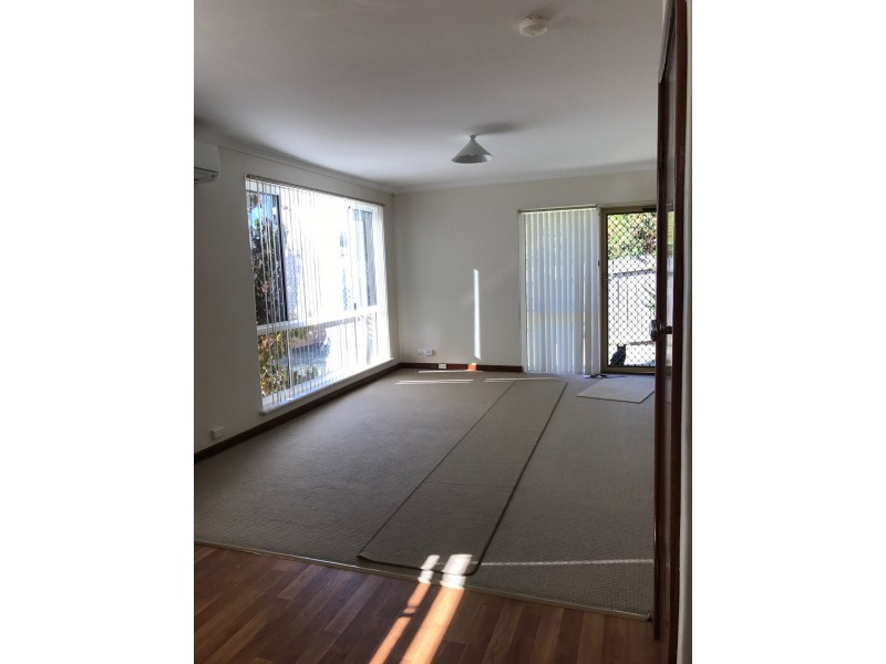 4/33 Troy Terrace, Daglish WA 6008