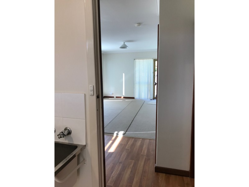 4/33 Troy Terrace, Daglish WA 6008