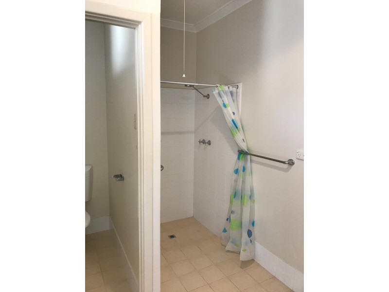 4/33 Troy Terrace, Daglish WA 6008