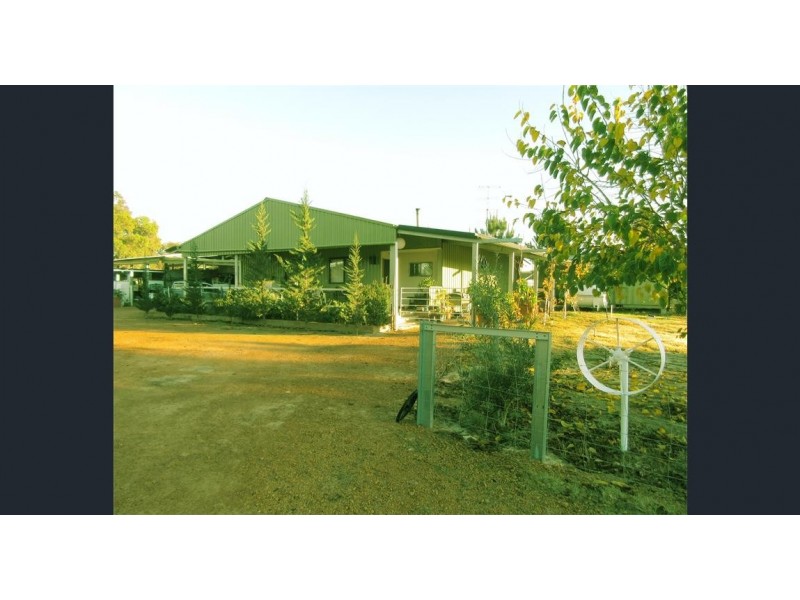 400 Wannamal Road West, Mindarra WA 6503