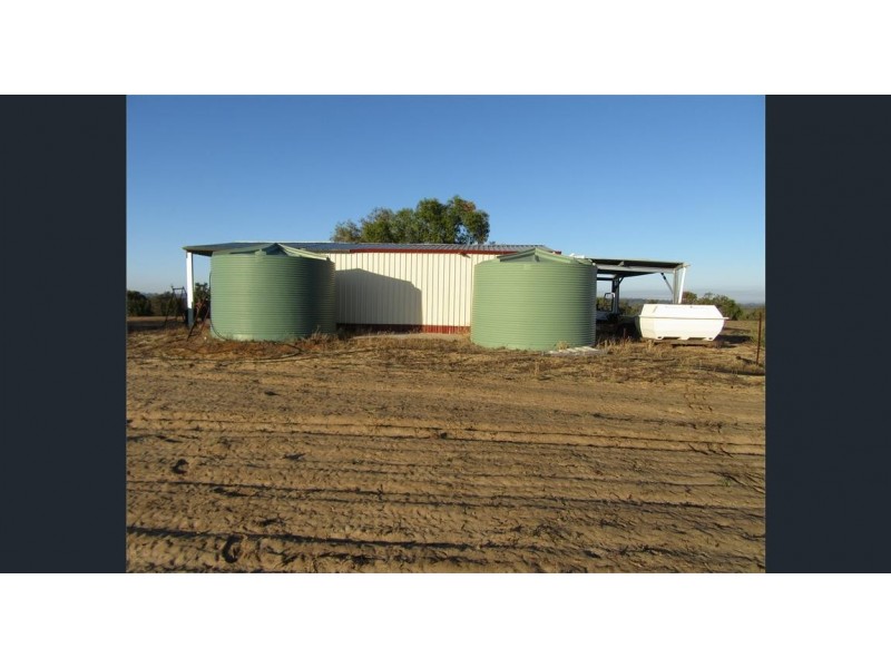 400 Wannamal Road West, Mindarra WA 6503