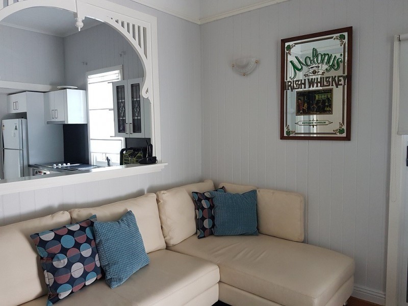 No 50 Fanny Street, Annerley QLD 4103