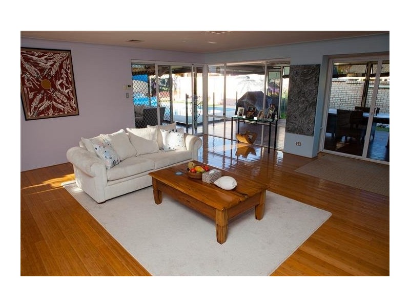 35 Key West Drive, Mullaloo WA 6027