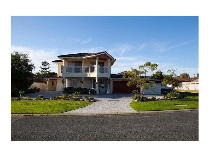35 Key West Drive, Mullaloo WA 6027