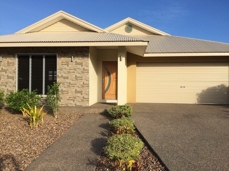 36  Fuhrmann, Muirhead NT 0810