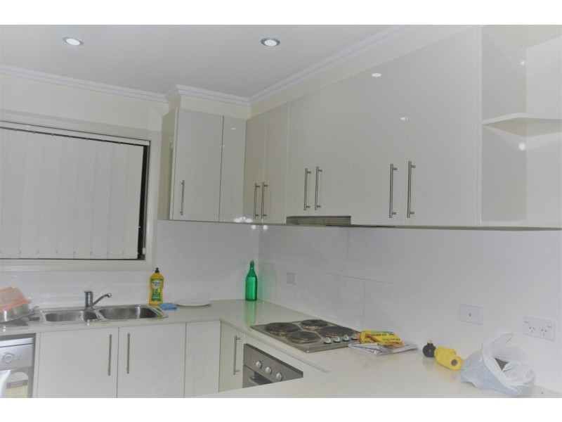 28 George Street, Canley Heights NSW 2166