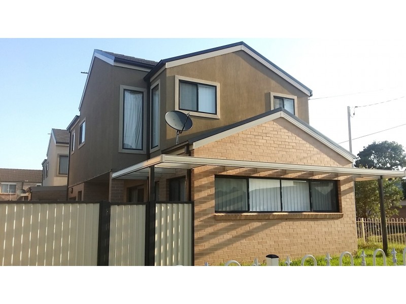 28 George Street, Canley Heights NSW 2166