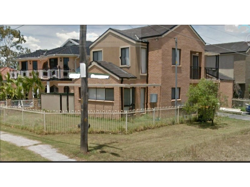 28 George Street, Canley Heights NSW 2166