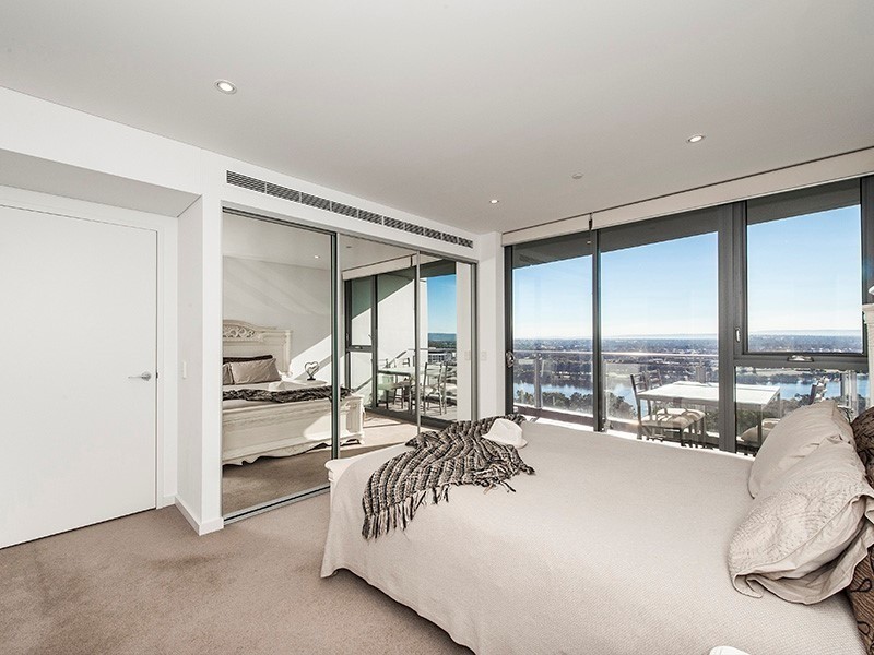 96 Bow River Crescent, Burswood WA 6100