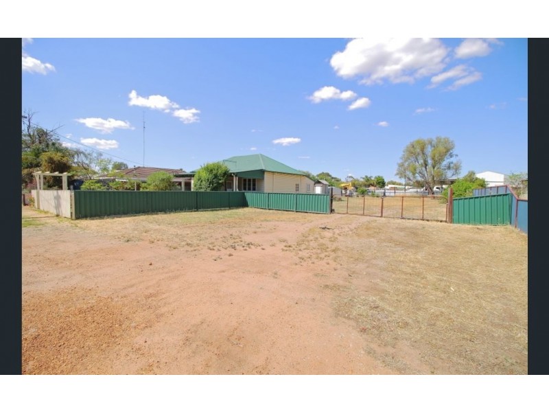 29-31 East Street, Northam WA 6401