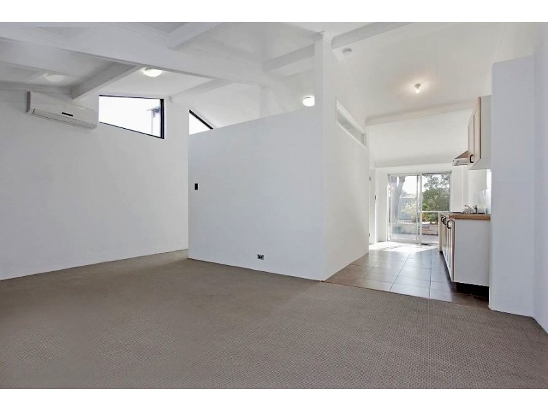 38 Gibson Way, Beechboro WA 6063