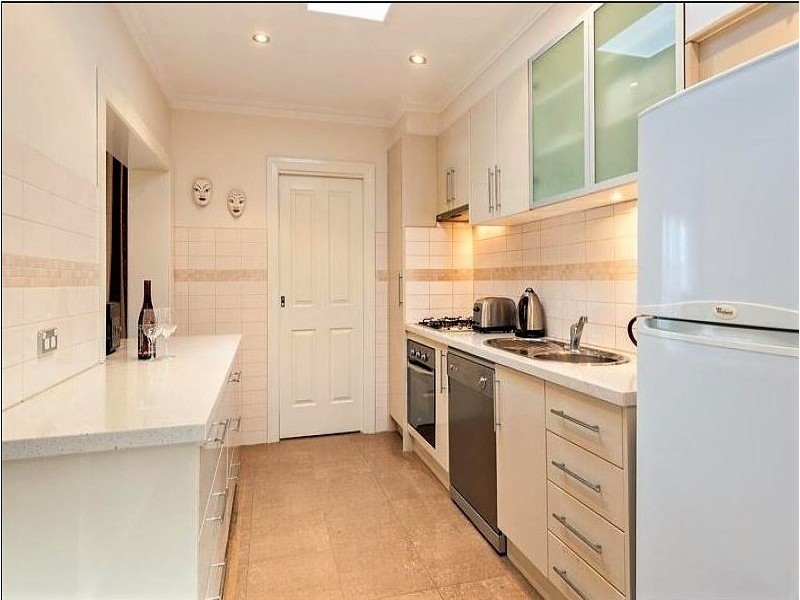 84 Albert Street, Seddon VIC 3011