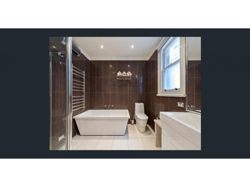 84 Albert Street, Seddon VIC 3011