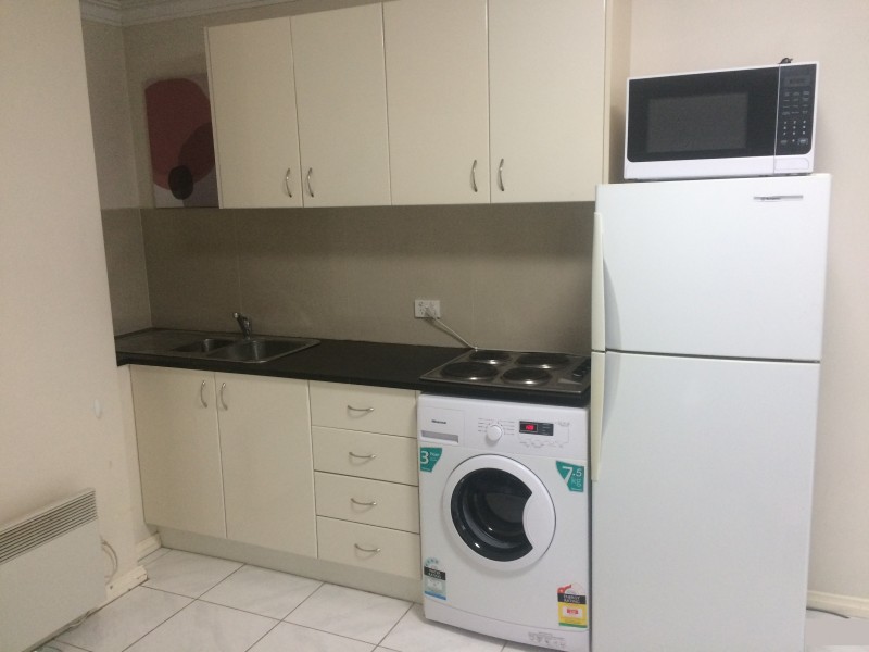84 Albert Street, Seddon VIC 3011