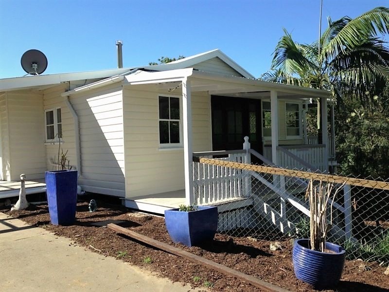 234A Savages Rd, Brookfield QLD 4069