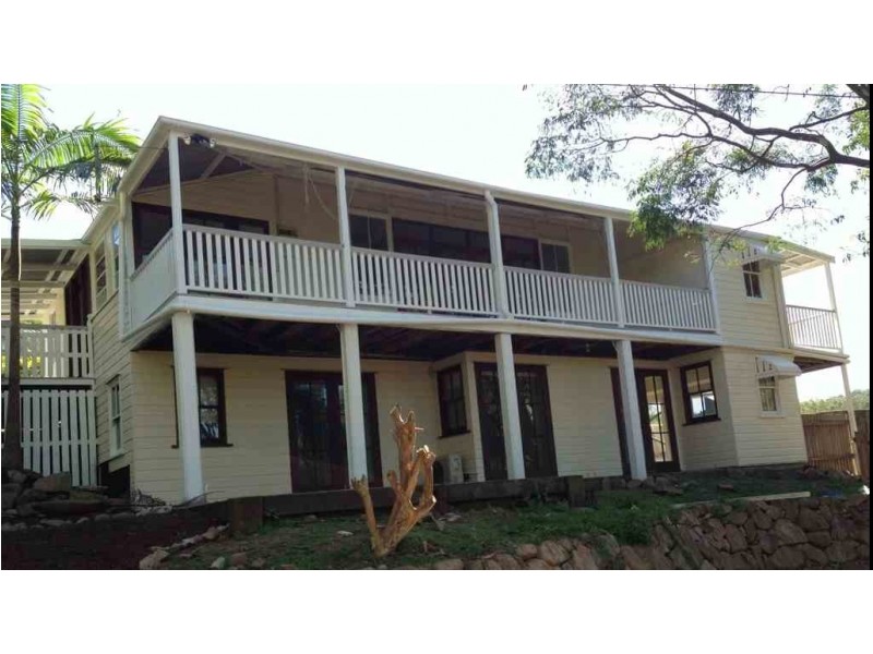 234A Savages Rd, Brookfield QLD 4069