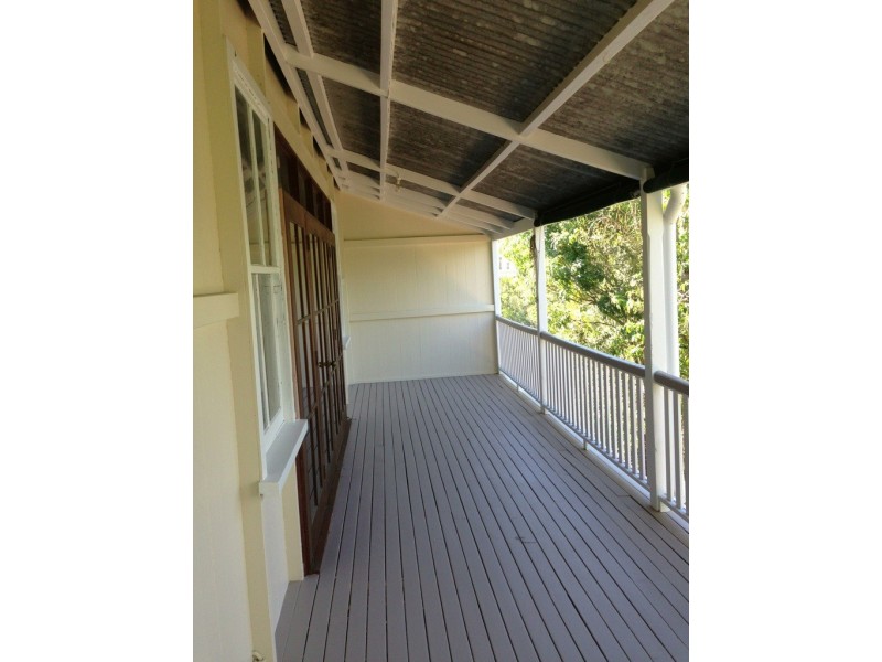 234A Savages Rd, Brookfield QLD 4069