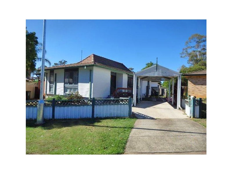 3 Gossamer, Macquarie Fields NSW 2564