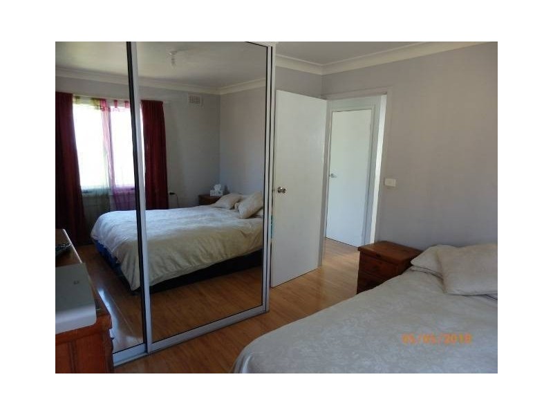 3 Gossamer, Macquarie Fields NSW 2564