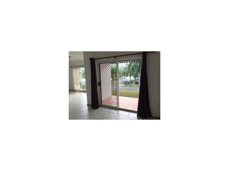 58 Barnes Street, Earlville QLD 4870