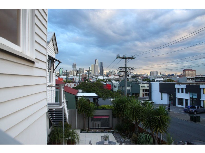 37 Doggett Street, Teneriffe QLD 4005