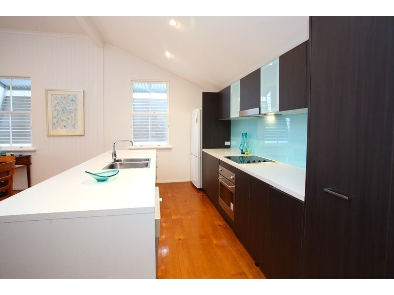 37 Doggett Street, Teneriffe QLD 4005