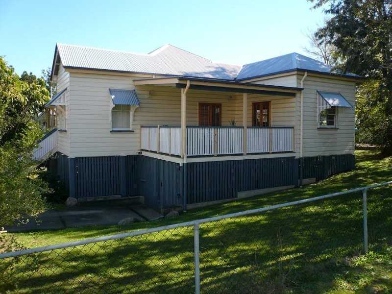 21 Ambleside Street, West End QLD 4101