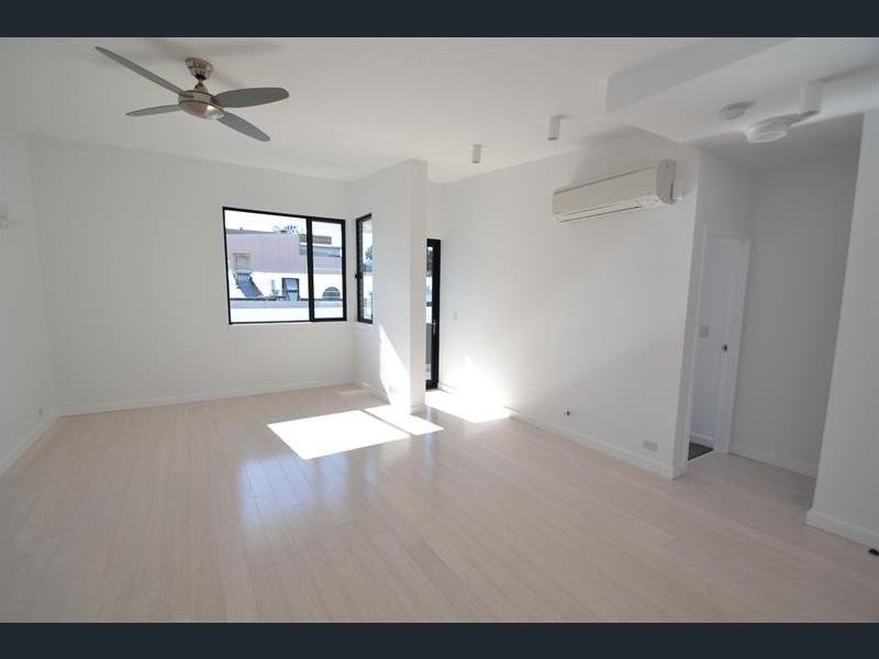 12/86 Cope Street, Waterloo NSW 2017