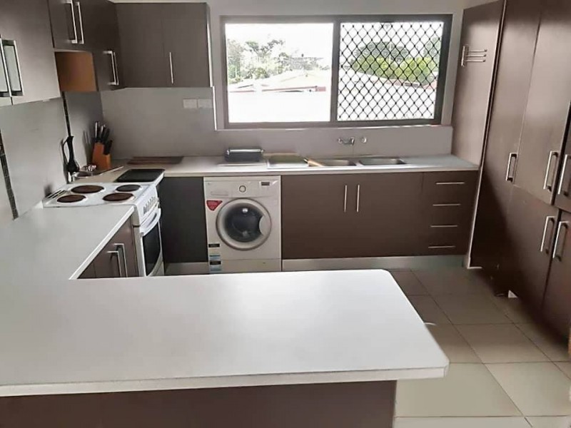 9 Melaleuca Street, Manunda QLD 4870