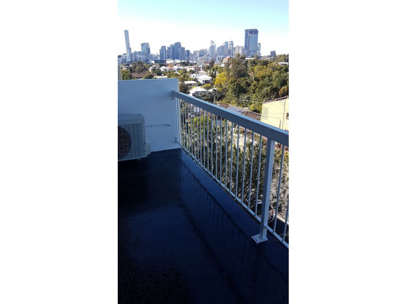 19/104 Dornoch Terrace, Highgate Hill QLD 4101