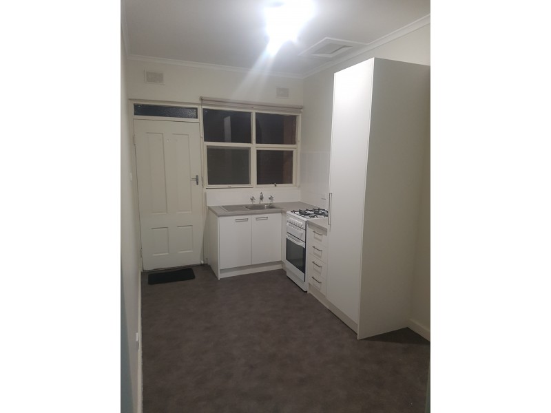 2/24 Hughes Avenue, Henley Beach SA 5022