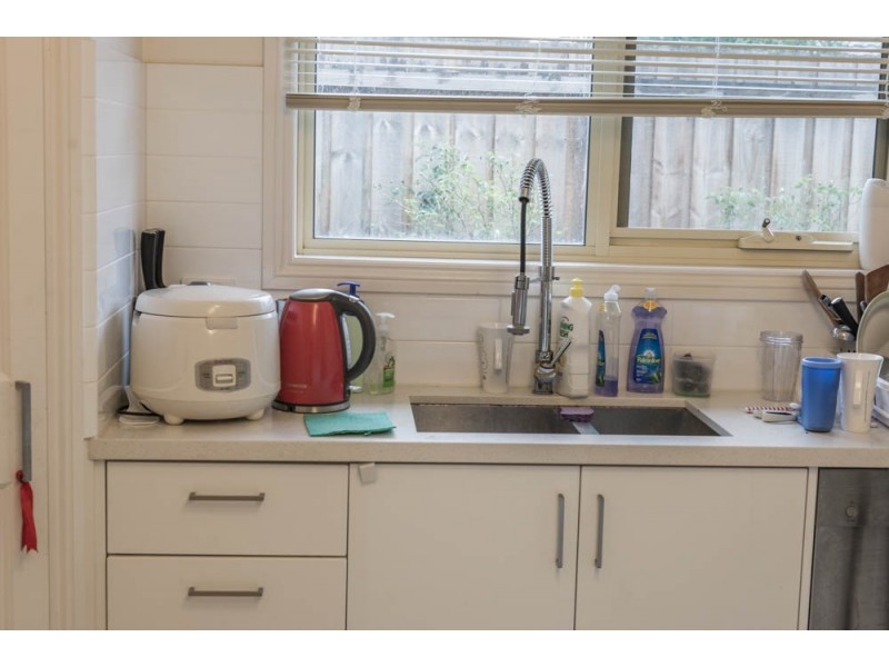 3 Risdon Drive, Notting Hill VIC 3168