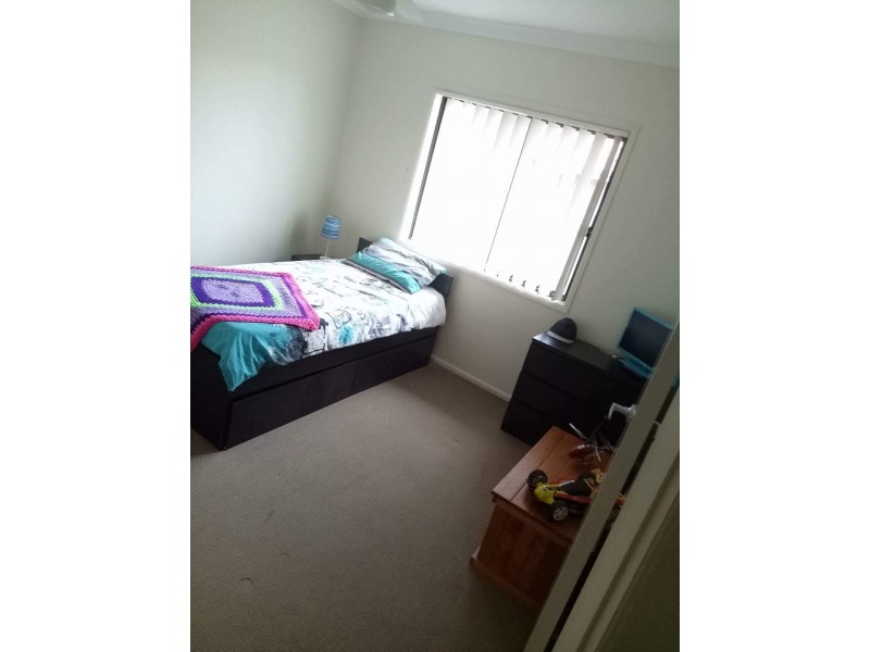 33 Cunningham Avenue, Laidley North QLD 4341