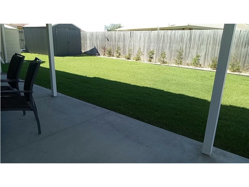 33 Cunningham Avenue, Laidley North QLD 4341