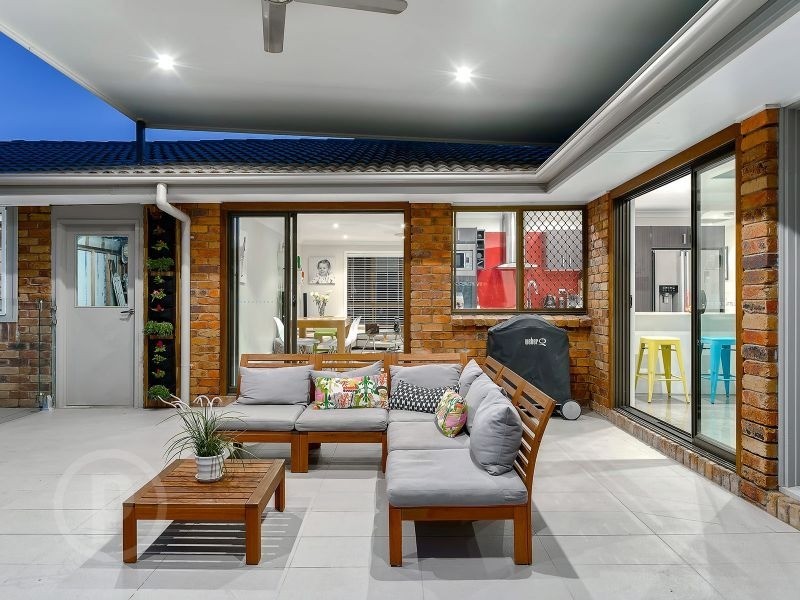 42 Deniven Street, Corinda QLD 4075