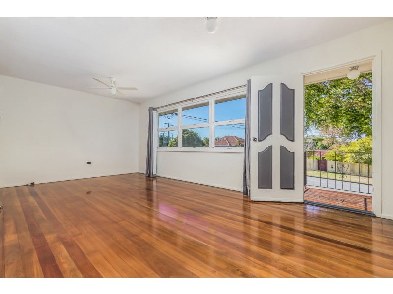 22 Valmar Street, Upper Mount Gravatt QLD 4122