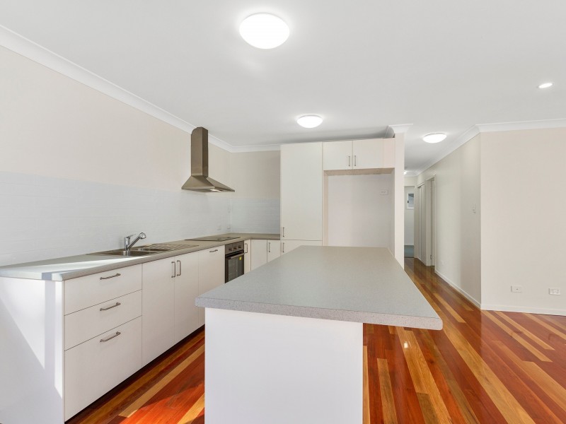 1/10 Adelaide Street, Kingston QLD 4114