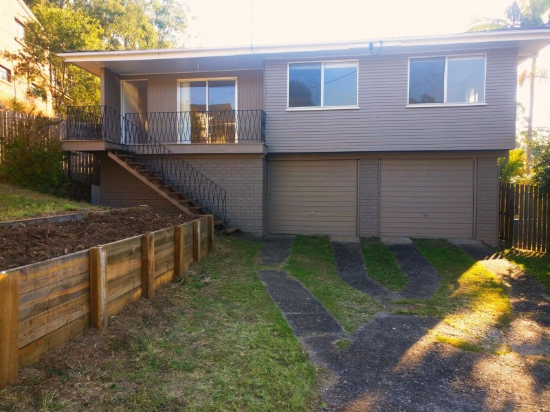 21 Tombondan Crescent, Ferny Hills QLD 4055