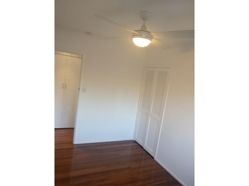 21 Tombondan Crescent, Ferny Hills QLD 4055