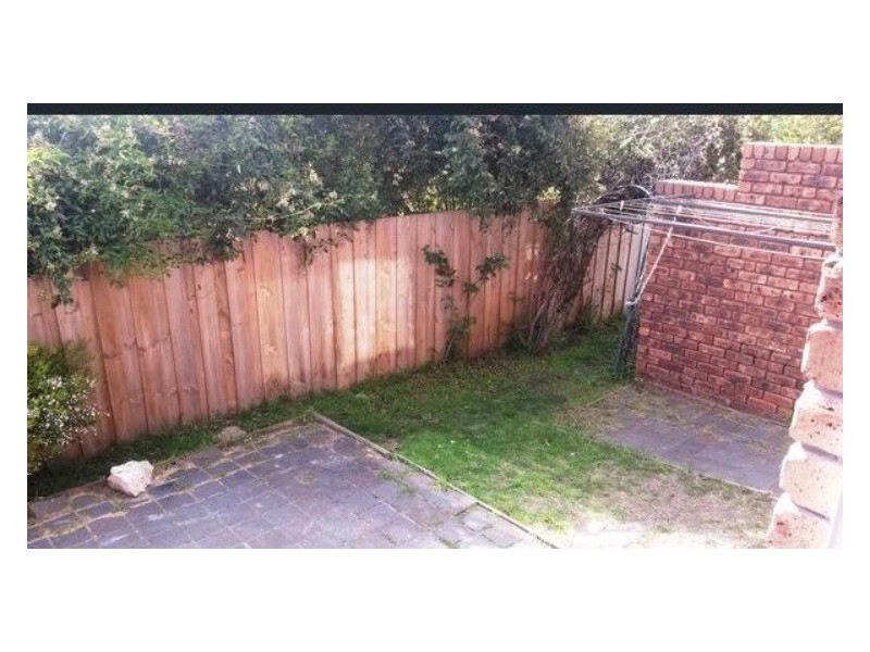 2/38 Topham Street, Rose Bay TAS 7015