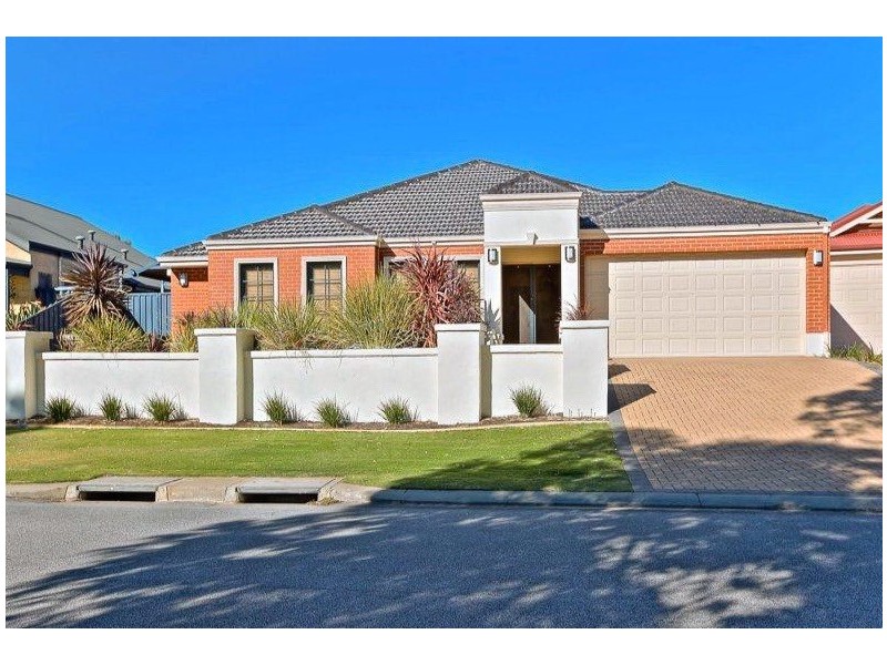 19 Bluestone Parkway, Secret Harbour WA 6173