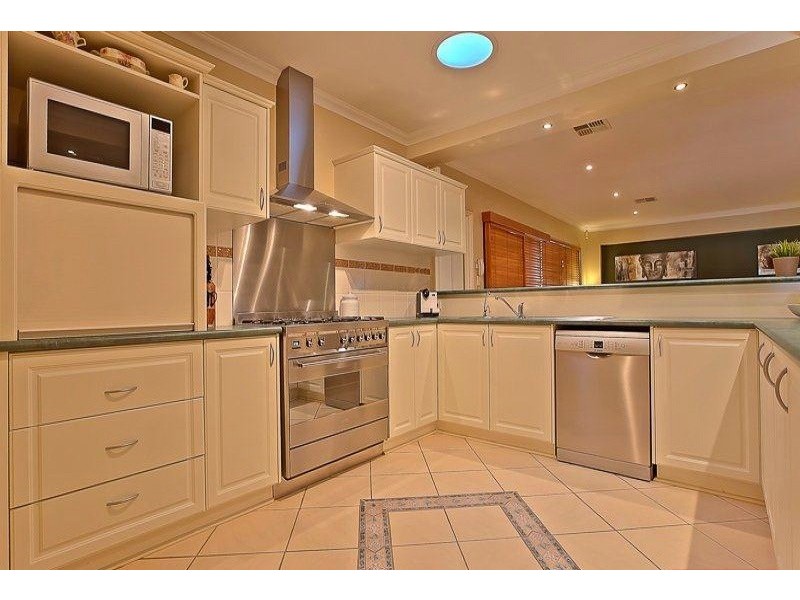 19 Bluestone Parkway, Secret Harbour WA 6173