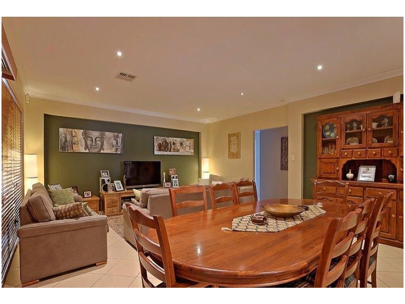 19 Bluestone Parkway, Secret Harbour WA 6173