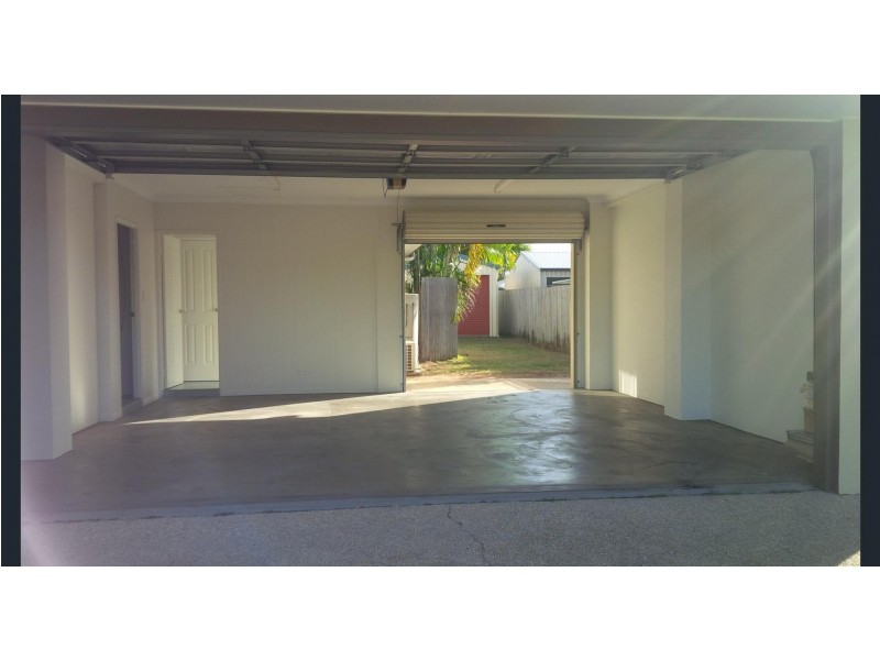 25 Nautilus Parade, Bucasia QLD 4750