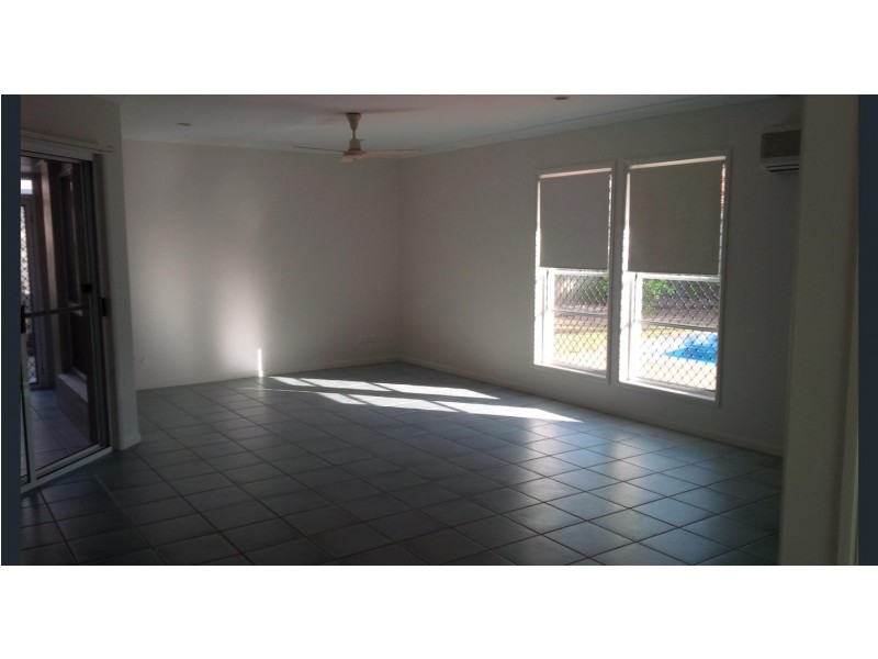 25 Nautilus Parade, Bucasia QLD 4750