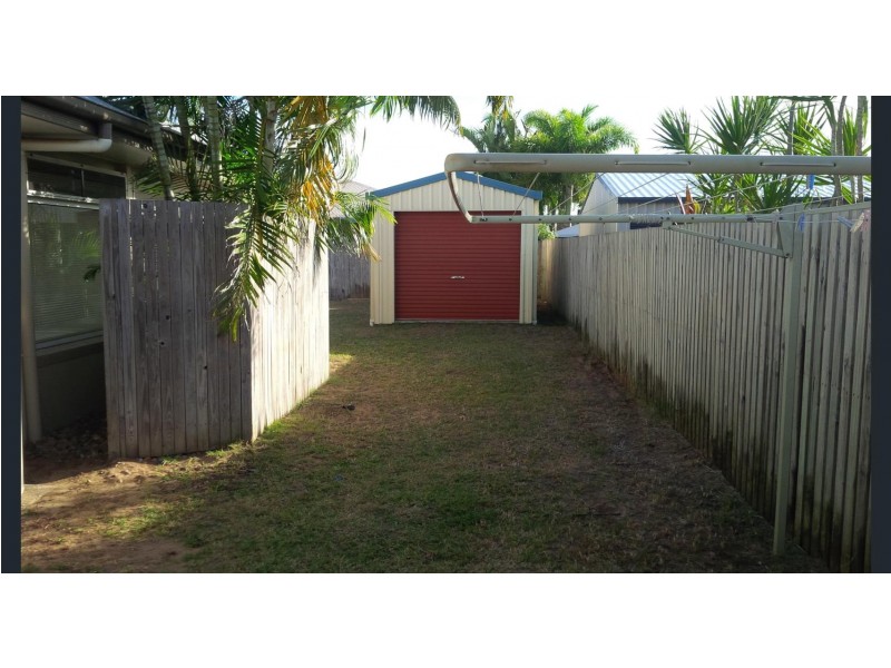 25 Nautilus Parade, Bucasia QLD 4750