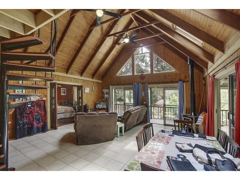93 Landsborough Maleny Road, Landsborough QLD 4550