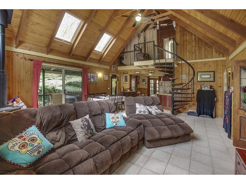 93 Landsborough Maleny Road, Landsborough QLD 4550